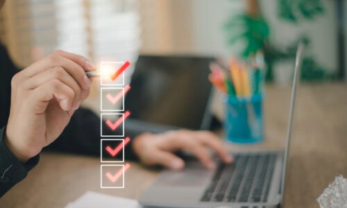 making a checklist for a successful digital transformation strategy